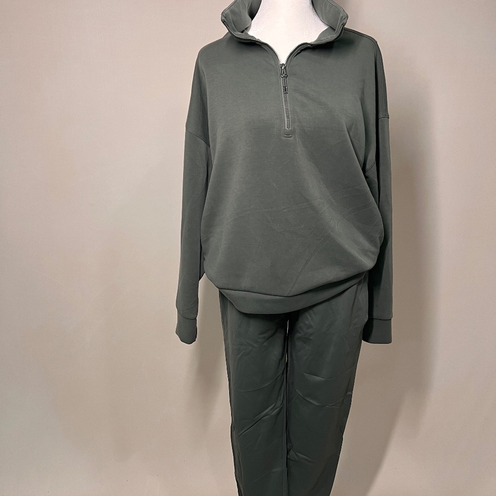 Olive green traveling outfit